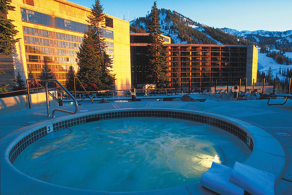 Cliff Lodge Snowbird Ski Resort