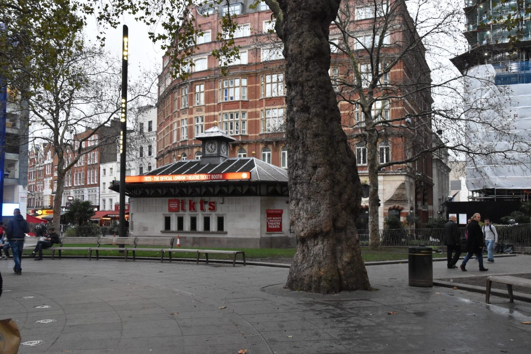 London Tickets in Piccadilly circus