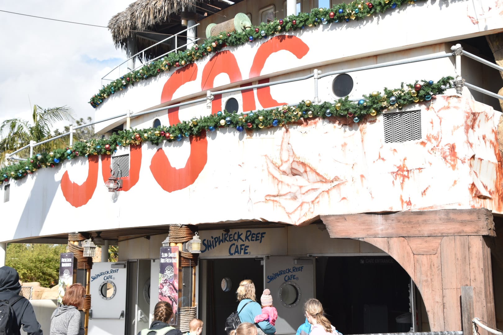 Ship Wreck Cafe Sea World