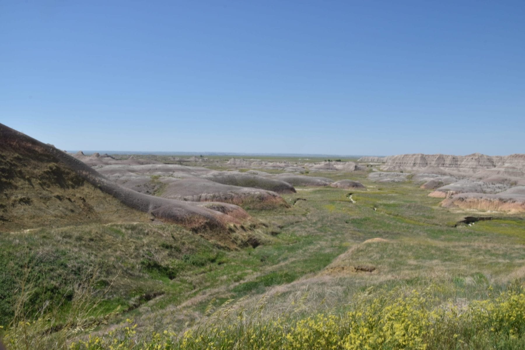 Badlands Grassland hike