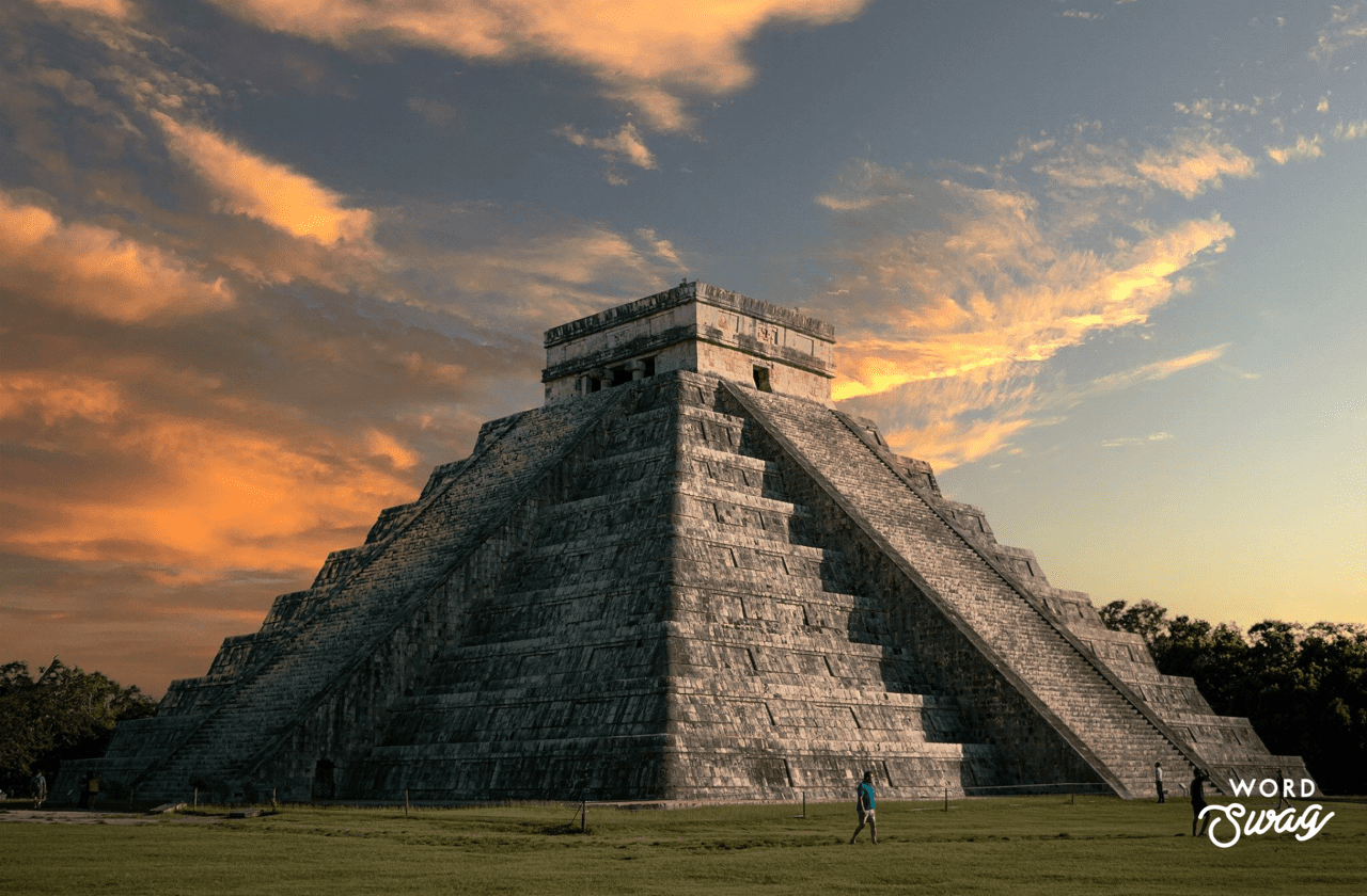 chichen Itza at Night