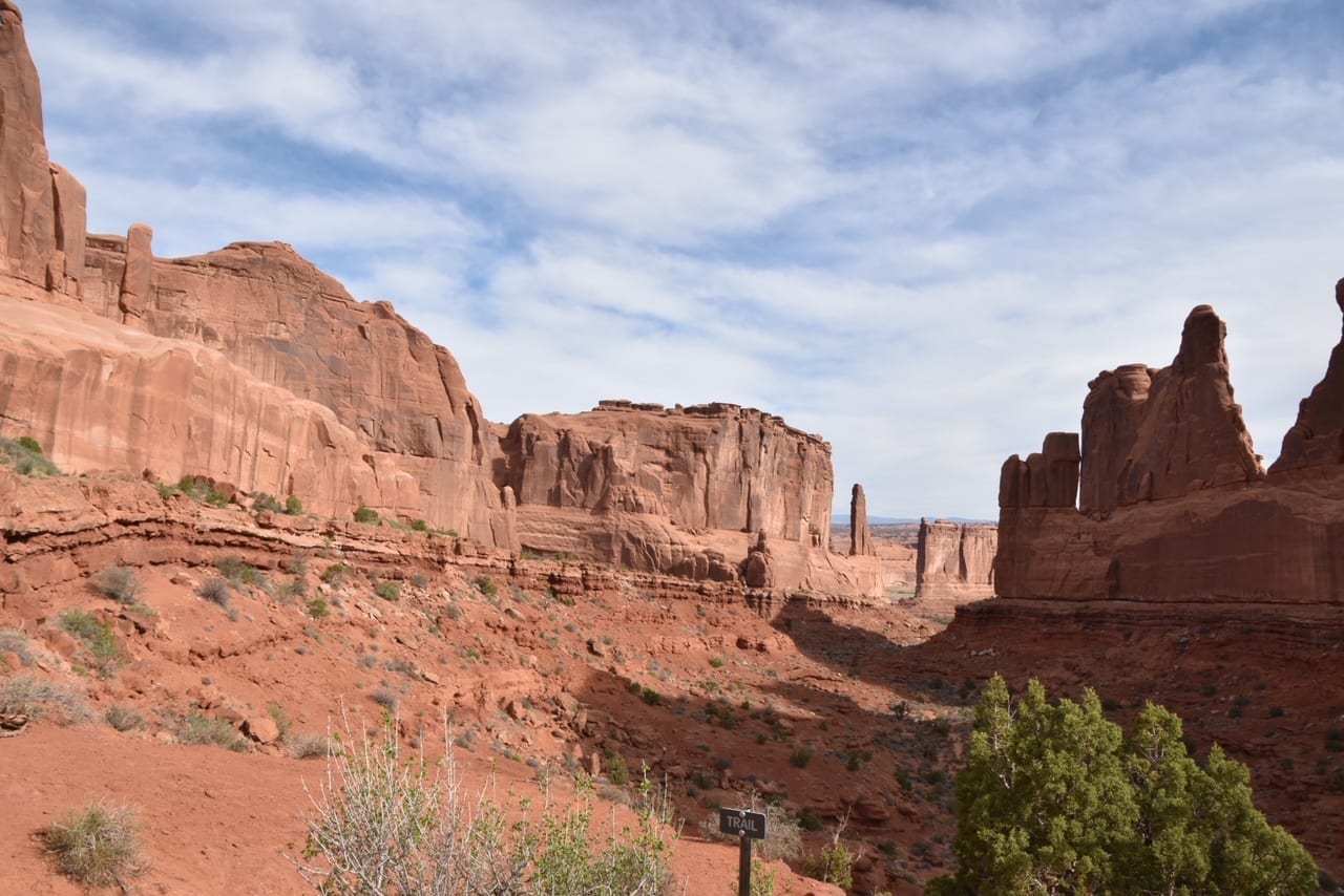 Hike at Arches National Park - Avenue Park