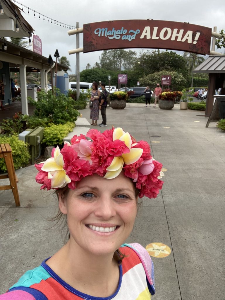 Hawaii Laie and Head dress Hawaii Souvenir