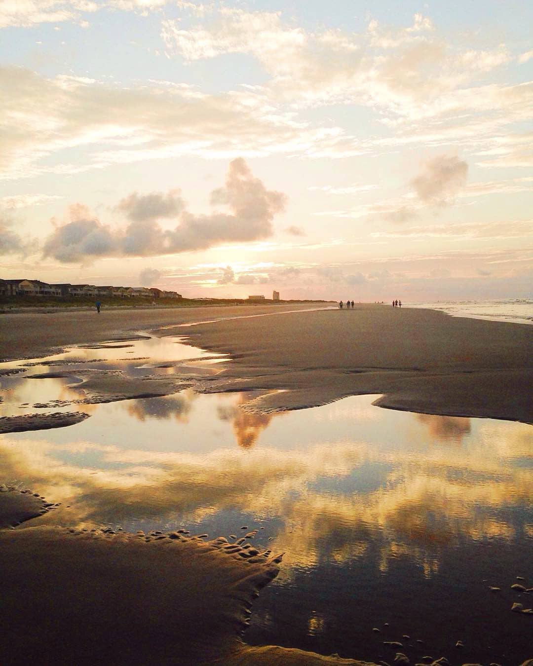 Best family vacation on the East Coast -sunset beach