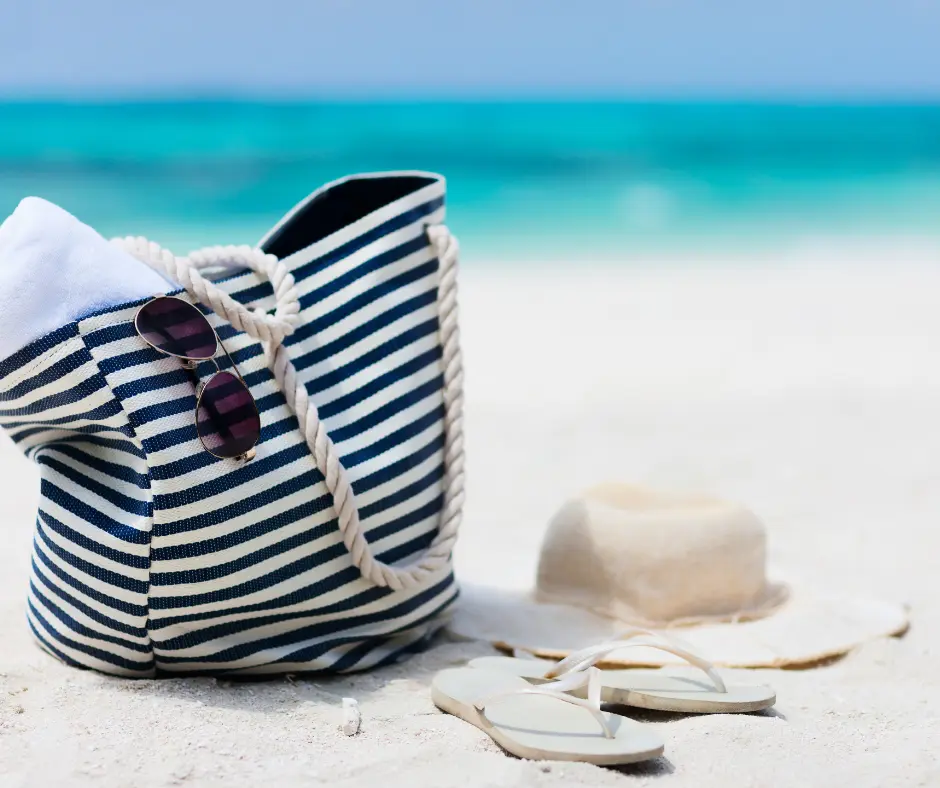 What to pack for Cancun - Beach Bag
