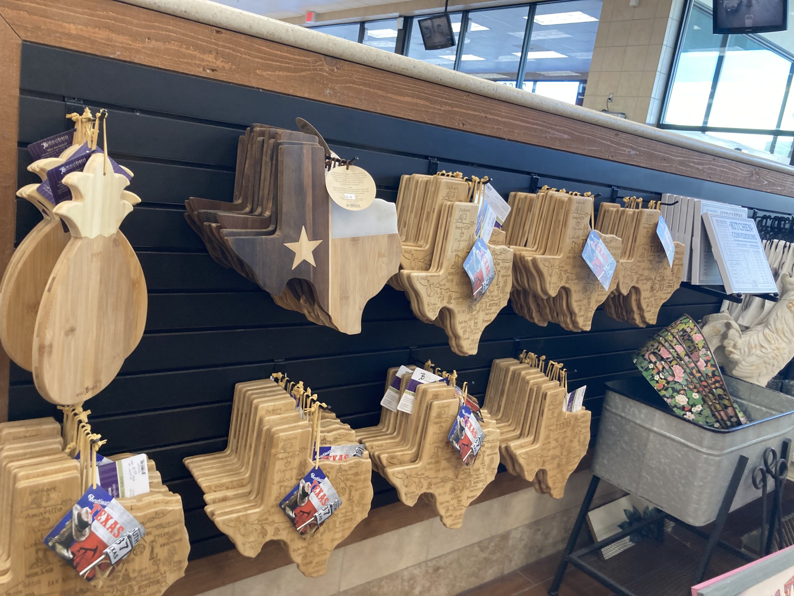 Buc-ee's home decor