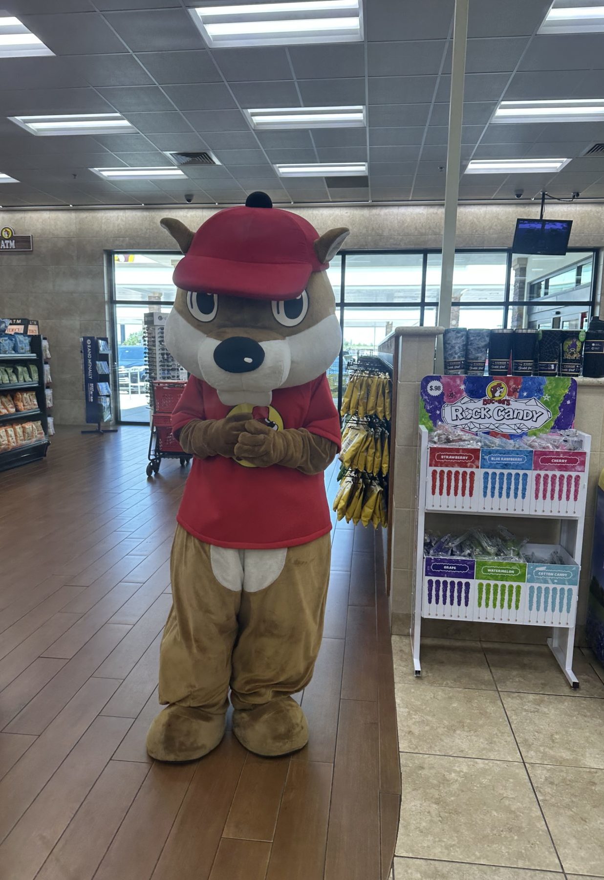 largest gas station in Texas Buc-ee's - Bucee