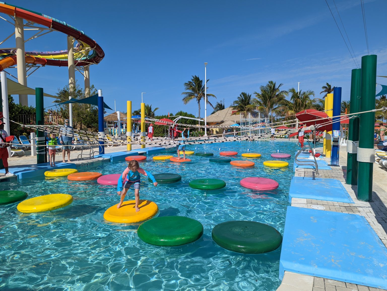 Thrill Water Park - The Best Guide To The Coco Cay Water Park ...