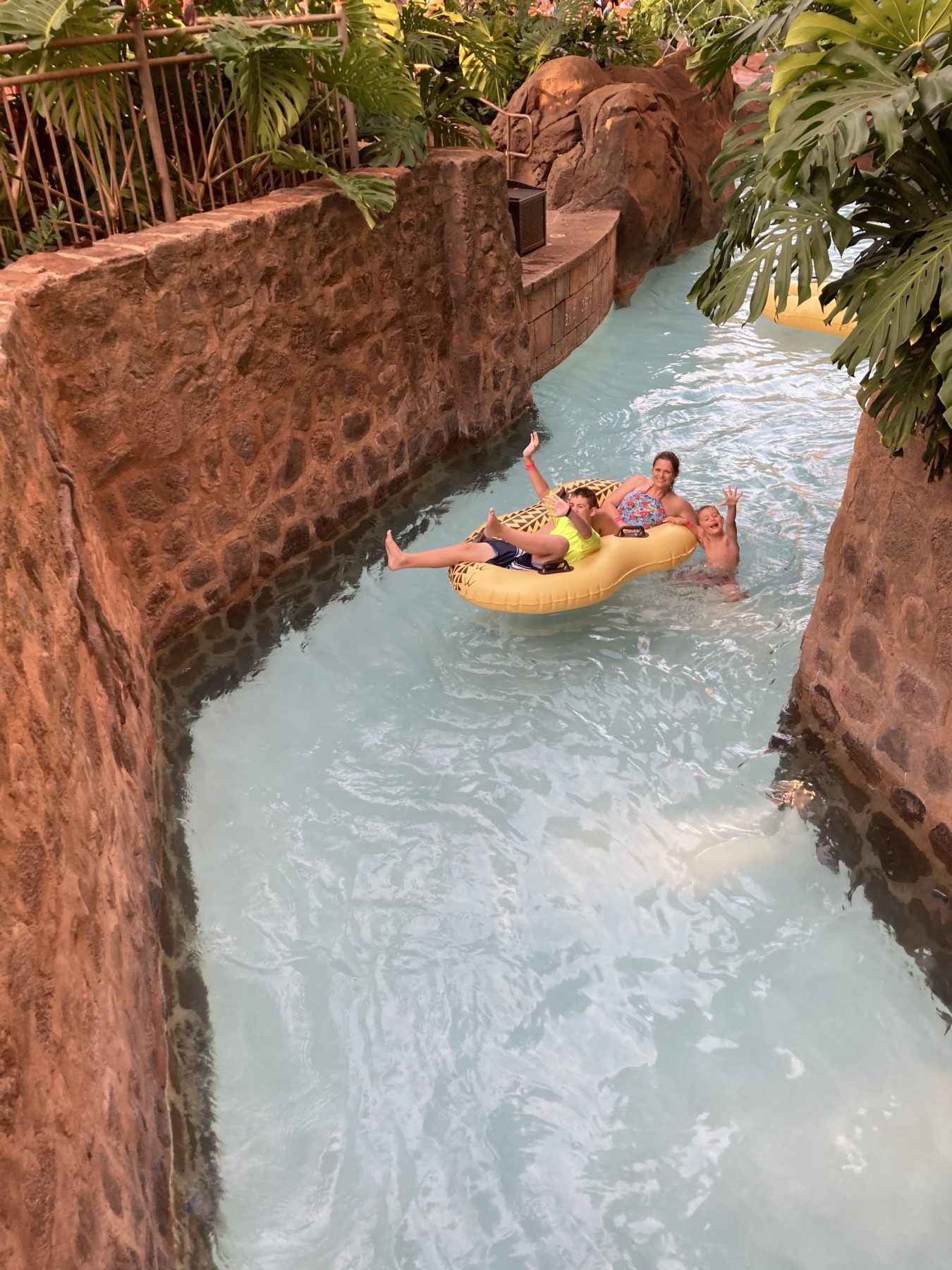 Visit Aulani Pool 