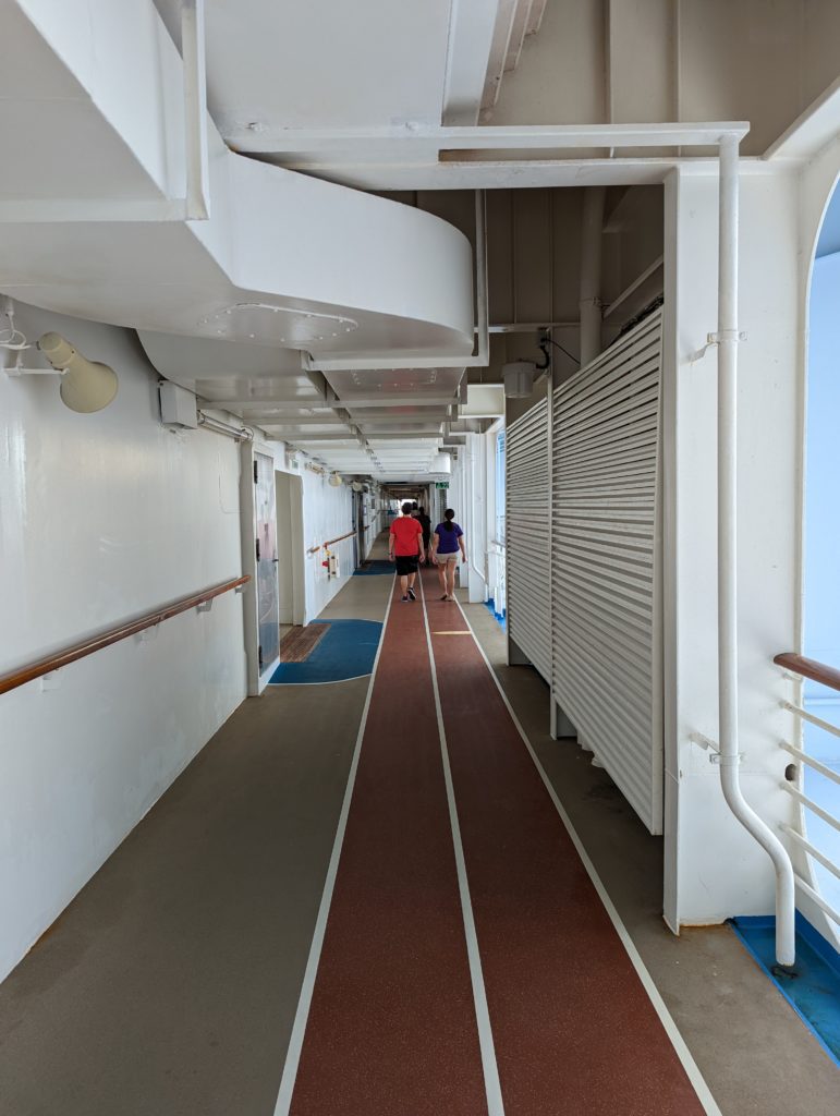 Oasis of the Seas Activities - running track