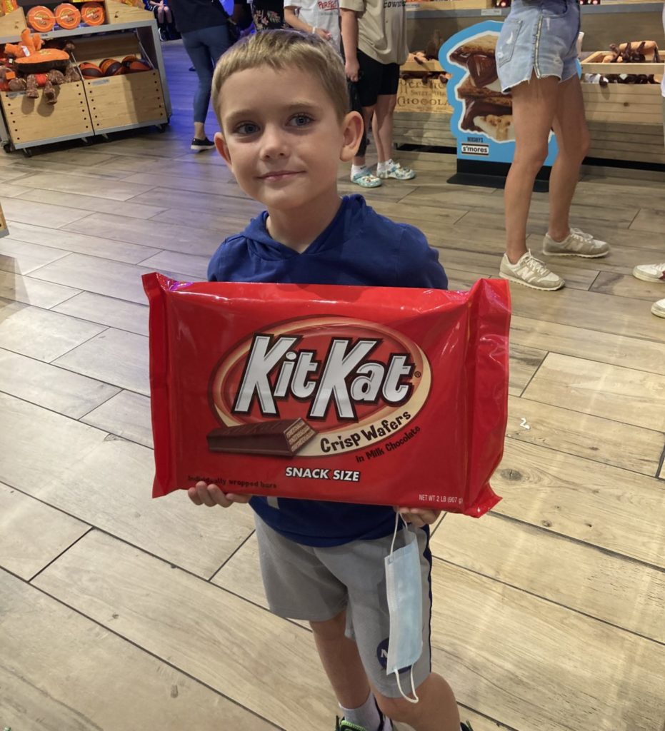 Visit The Amazing Hershey Park Chocolate World And Go On A Hershey Factory Tour! Planning Away