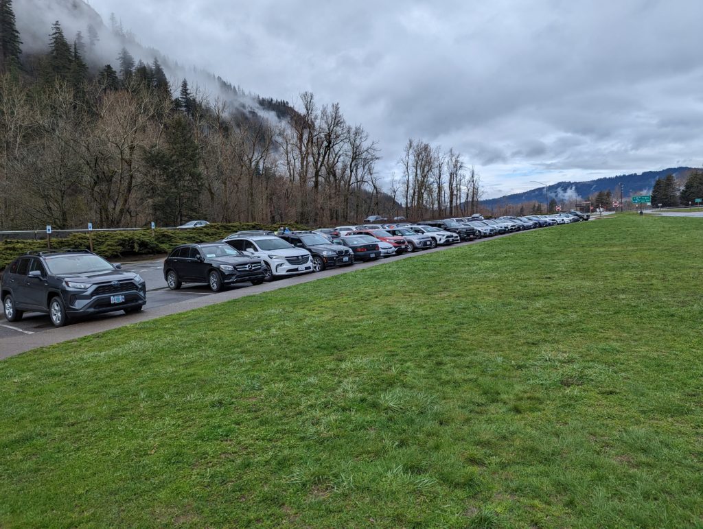 Multnomah Falls Parking