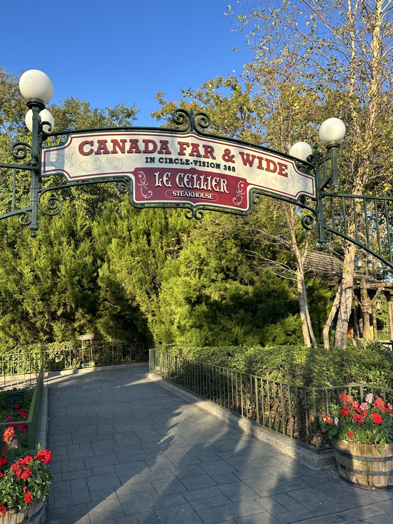 Epcot dining options - Canada