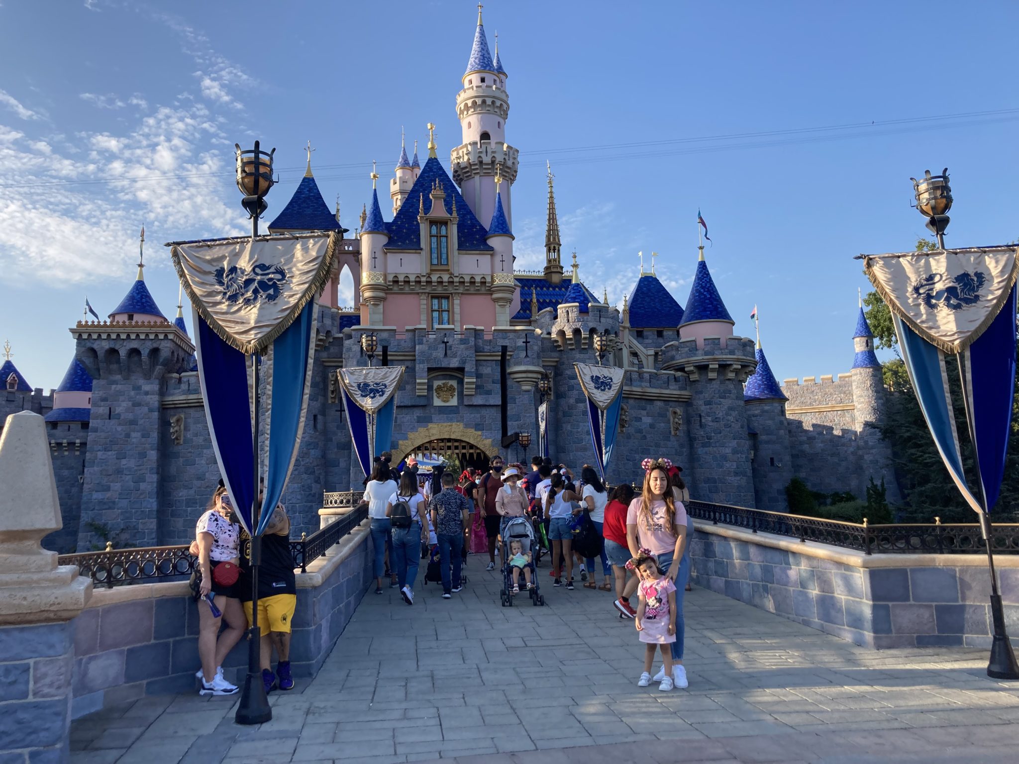 Best Age For Disneyland (Let's Plan A Disneyland Trip!) – Planning Away