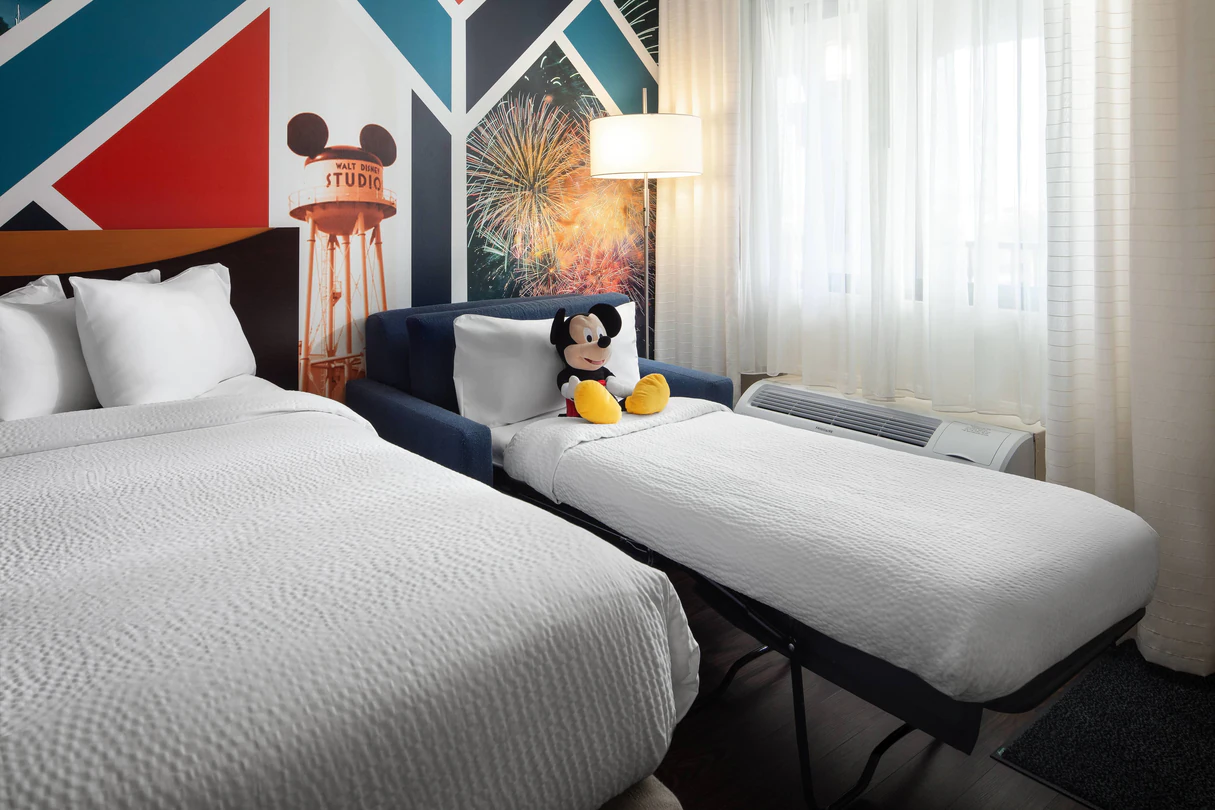 Hotel in Walking distance to Disneyland