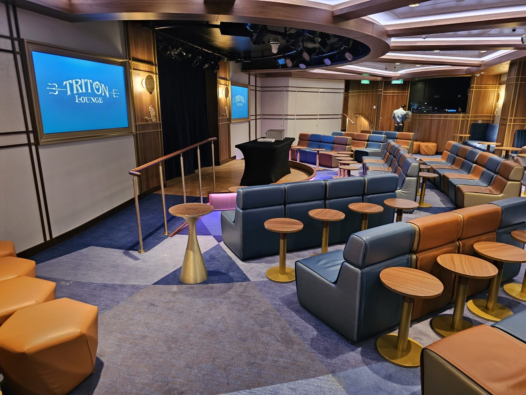 Disney Cruise Activiites - Triton Lounge Disney Wish