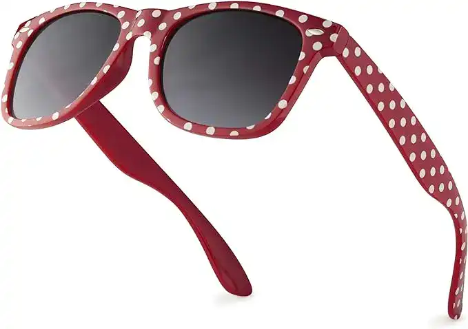 What to bring on a Disney cruise - suglasses