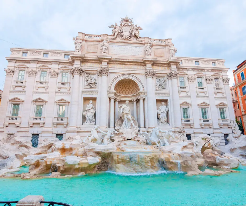 Trevi Fountain classic rome excursion site