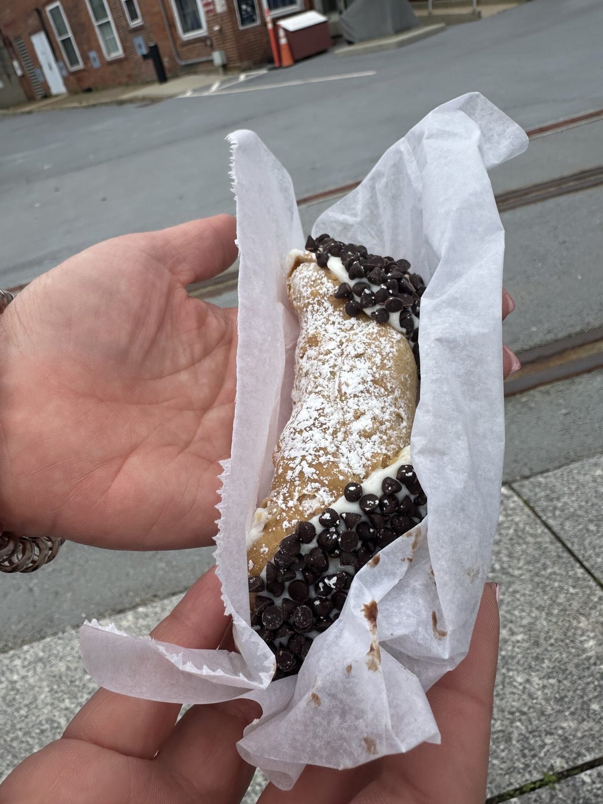 Cannoli in North End Boston
