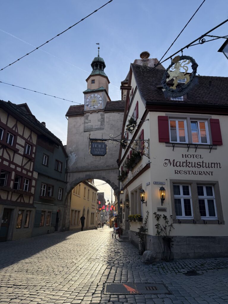 hotels in rothenburg